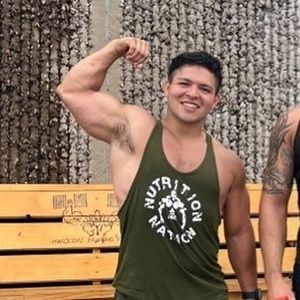 Meet your Posher, Zachary